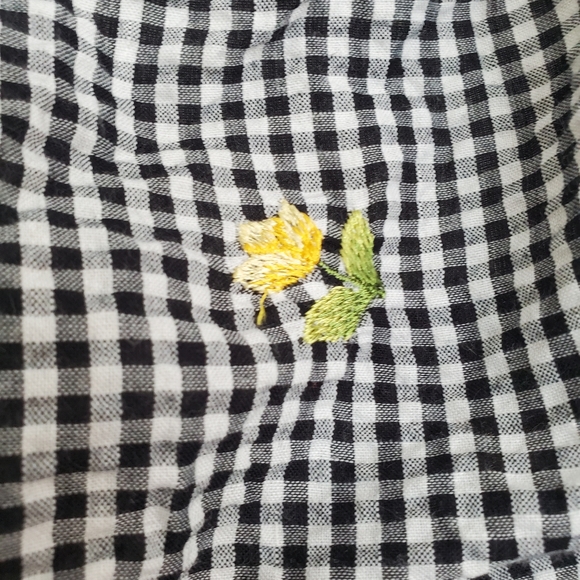 Forever 21 Mini Peplum Top - Picture 4 of 6